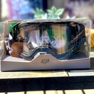 Airspace Stray Off Road Goggles with Replacement Lens
